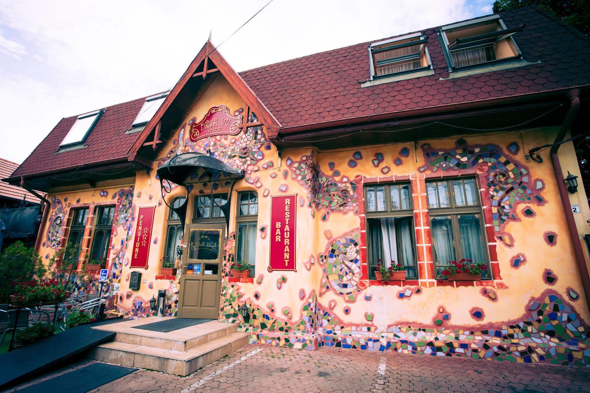 Deja Vu Guesthouse Cluj-Napoca Ngoại thất bức ảnh